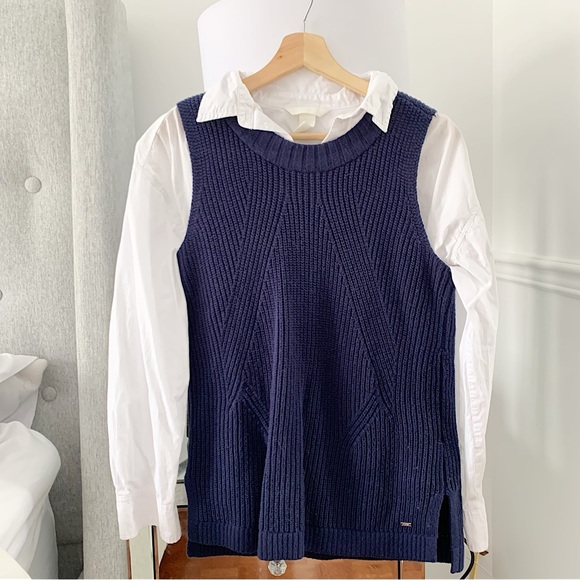 3/30$🤍 TOMMY HILFIGER | Navy knit sleeveless sweater - Picture 2 of 5